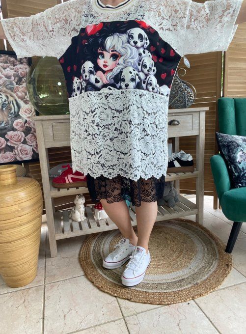 Tunique ample dentelle blanche Cruella et les Dalmatiens du 40 au 50/52  
