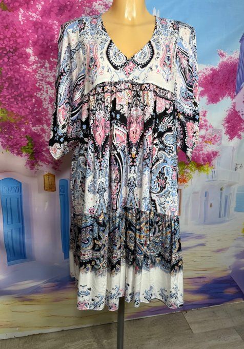 Robe trapèze courte écrue noire ciel rose poudré fleurs & Motifs Cachemire du 38 au 48/50