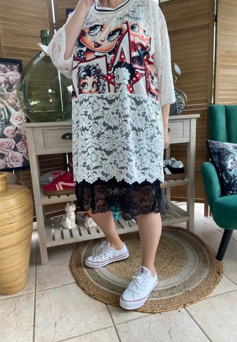 Tunique ample dentelle blanche Pretty Betty Boop du 40 au 50/52   