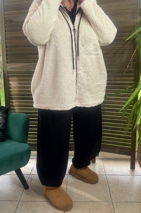 Gilet à capuche peluche Pilou-Pilou crème douceur +++ du 40 au 54/56 et même + 