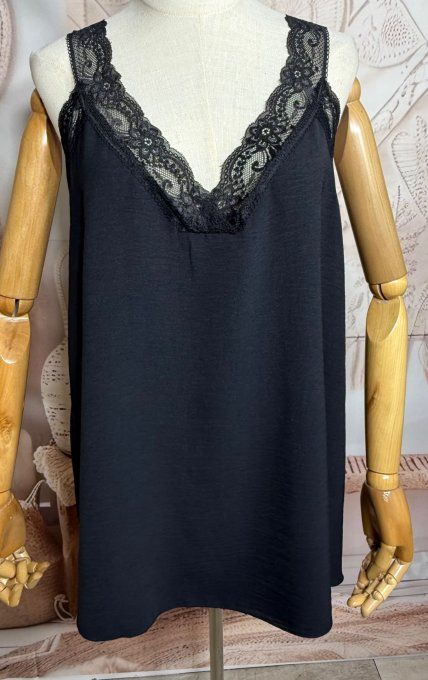 Caraco trapèze noir dentelle extensible larges bretelles confort +++ du 40 au 50/52 