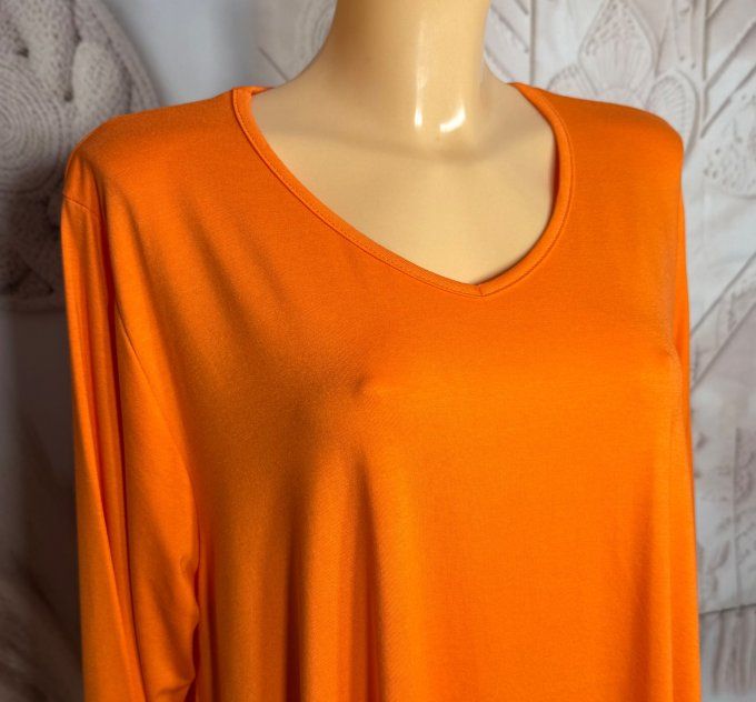 Top trapèze orange manches longues col V collection Les Basiques du Dressing du 40 au 54 