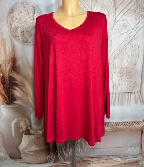 Top trapèze rouge manches longues col V collection Les Basiques du Dressing du 40 au 54 