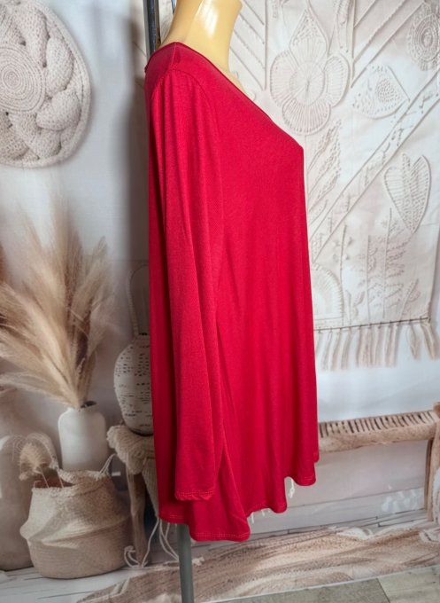 Top trapèze rouge manches longues col V collection Les Basiques du Dressing du 40 au 54 