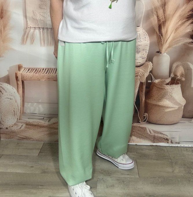 Pantalon coupe "Aladin" vert Menthe cuisses bouffantes bas élastiqué confort +++ du 40 au 50/52