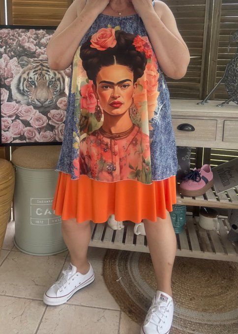 Top débardeur trapèze effet jeans délavé Frida Kahlo aux Fleurs du 40 au 50/52 