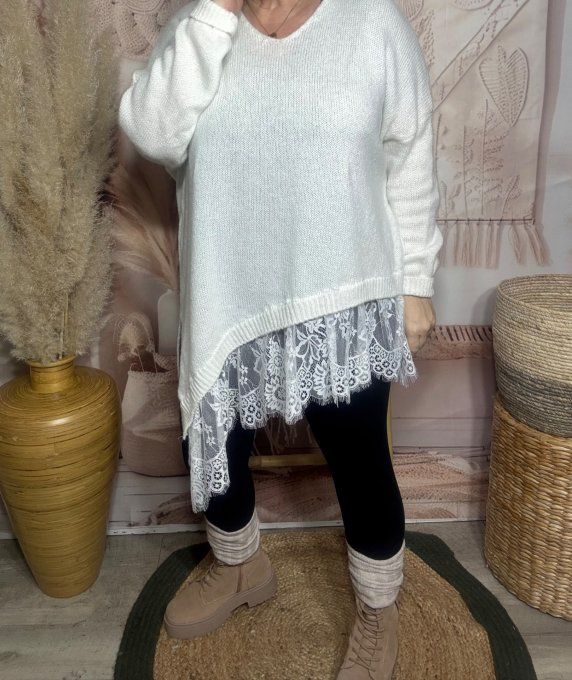 pull asymétrique long écru col V et dentelle assortie douceur +++ du 40 au 54/56 