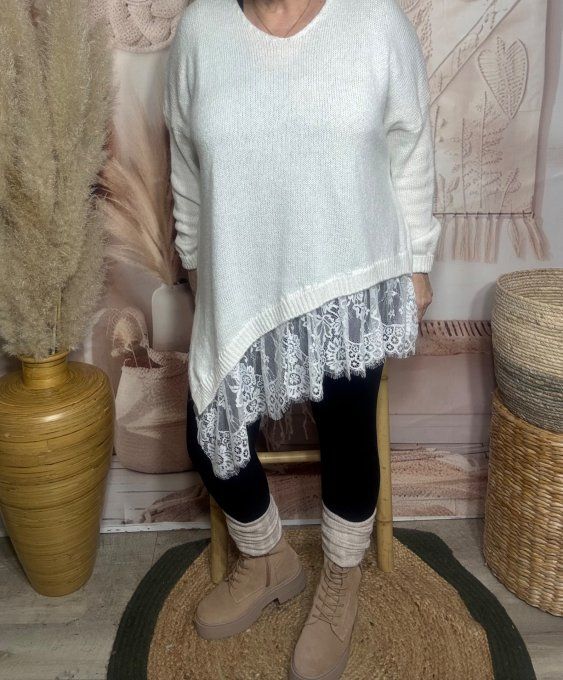 pull asymétrique long écru col V et dentelle assortie douceur +++ du 40 au 54/56 