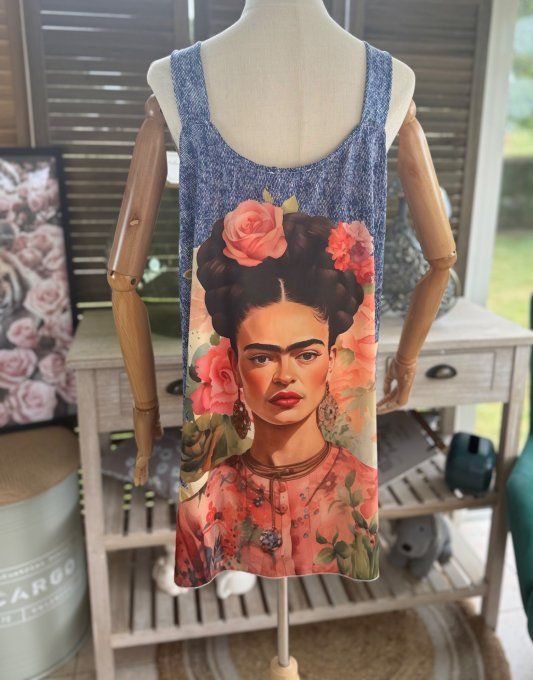 Top débardeur trapèze effet jeans délavé Frida Kahlo aux Fleurs du 40 au 50/52 