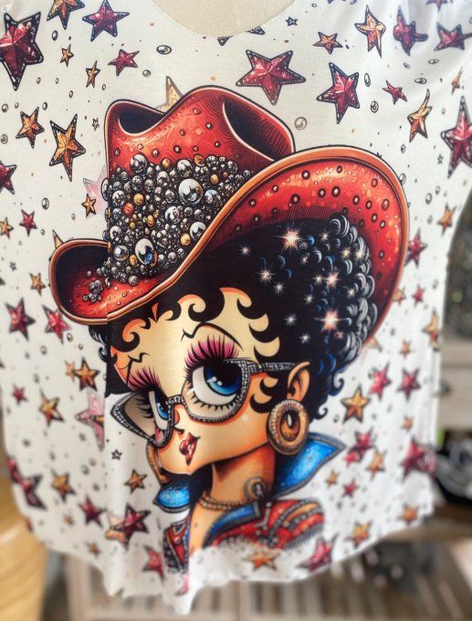 Top fin ample crème étoiles Betty Boop Country Girl du 40 au 52 