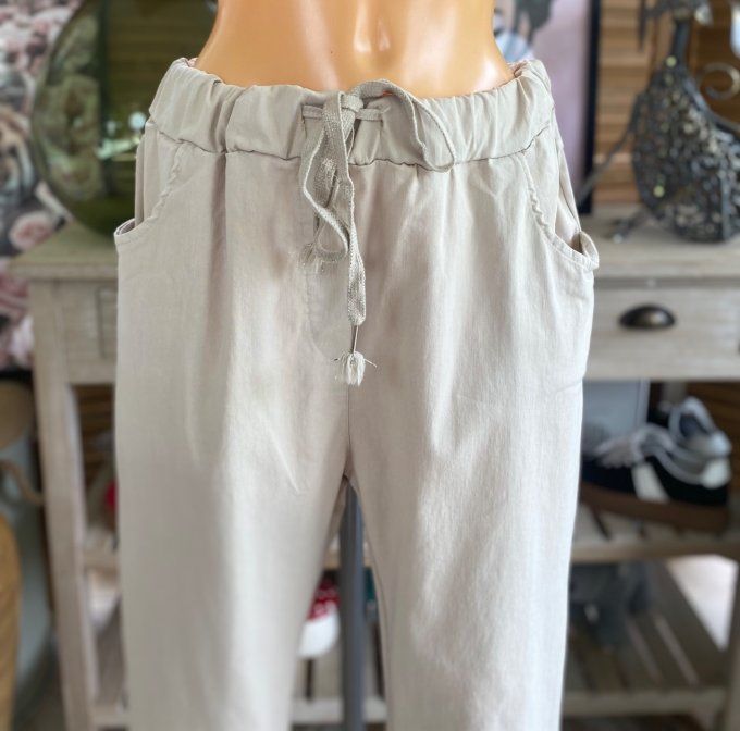 panta jogg  (dit magique) beige ultra extensible confort +++ du 40 au 48/50