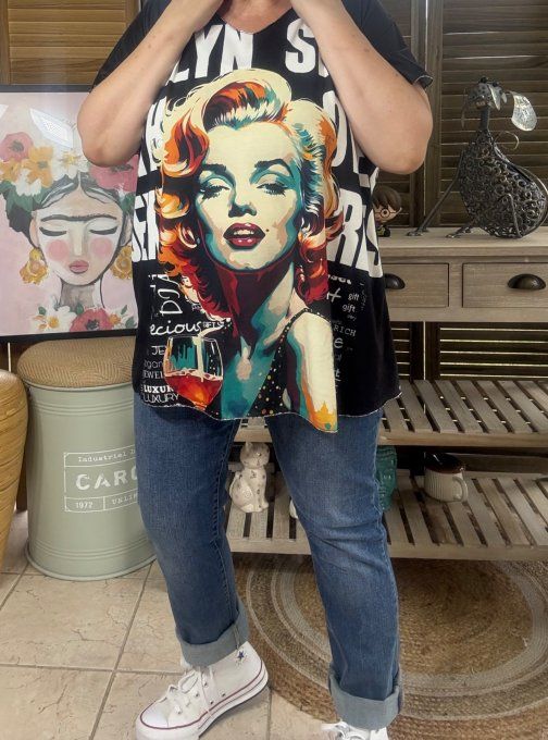 Top fin ample noir Marylin Monroe Rétro Pop Art du 40 au 52 