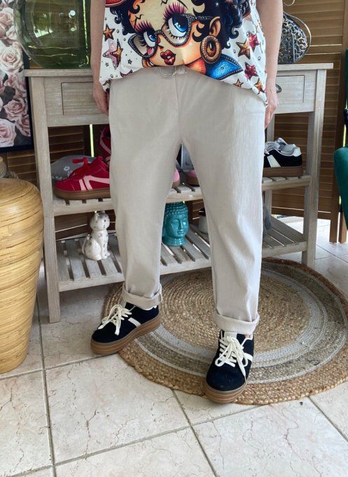 panta jogg  (dit magique) beige ultra extensible confort +++ du 40 au 48/50
