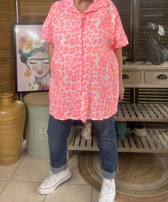 Chemise ample gaze de coton Léopard rose & orange Fluo du 38 au 48 et même + si portée ouverte