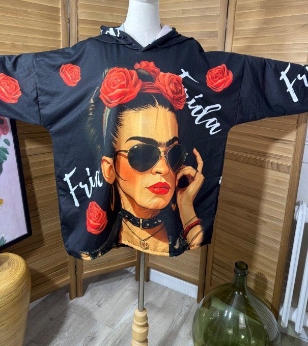 Sweat fin à capuche long noir Frida Kahlo du 40 au 52/54