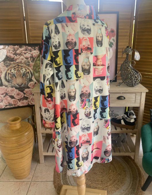 Chemise longue trapèze Portraits d'Audrey Hepburn du 38 au 46 (et même + si portée ouverte) 