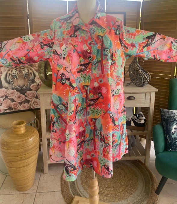 Chemise longue trapèze Les Chats en fleurs du 38 au 46 (et même + si portée ouverte)