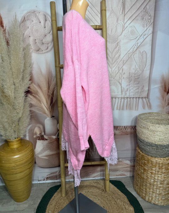 pull asymétrique long rose bonbon col V et dentelle assortie douceur +++ du 40 au 54/56 