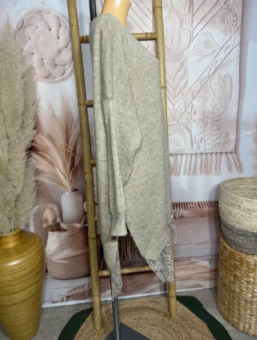 pull asymétrique long beige chiné col V et dentelle assortie douceur +++ du 40 au 54/56 