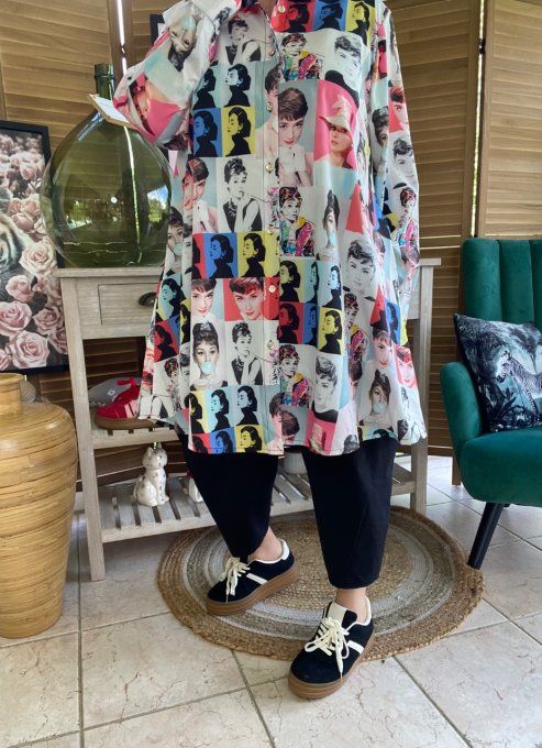 Chemise longue trapèze Portraits d'Audrey Hepburn du 38 au 46 (et même + si portée ouverte) 