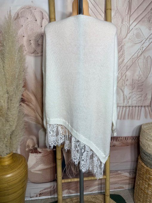 pull asymétrique long écru col V et dentelle assortie douceur +++ du 40 au 54/56 