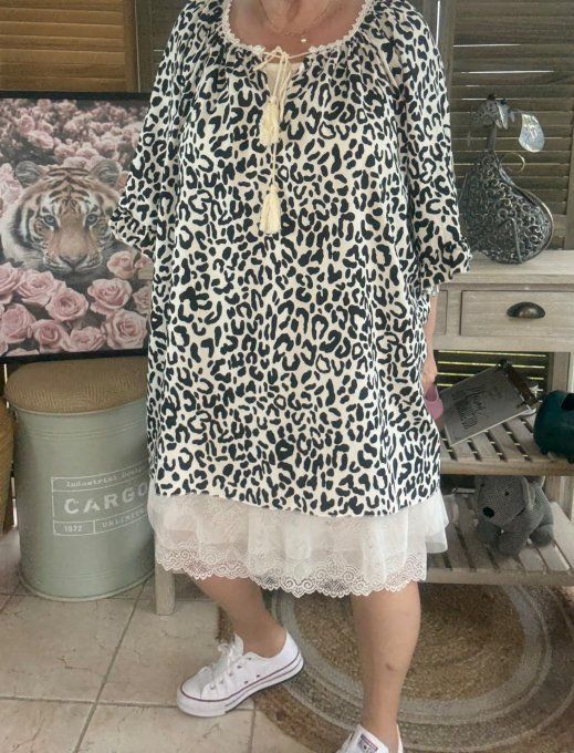 Blouse trapèze manches pagodes oversize animal noir du 40 au 52  