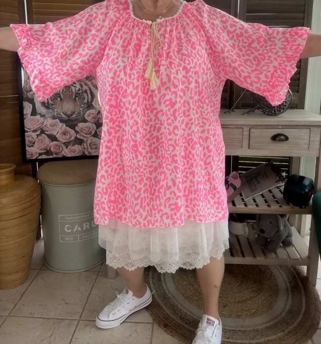 Blouse trapèze manches pagodes oversize animal rose fluo du 40 au 52  
