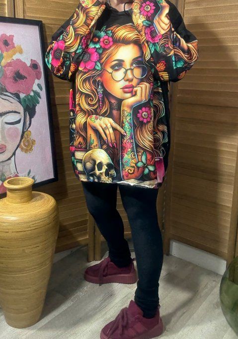 Sweat fin à capuche long noir Flowers Rainbow Tattoo Girl du 40 au 52/54 