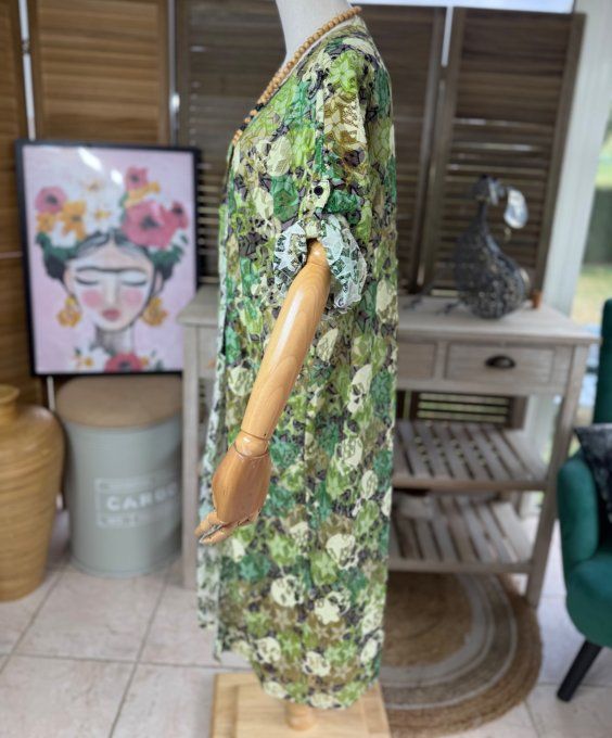 Kimono en dentelle multicolore camaïeu de verts étoiles Skulls du 34 au 48 et même + 