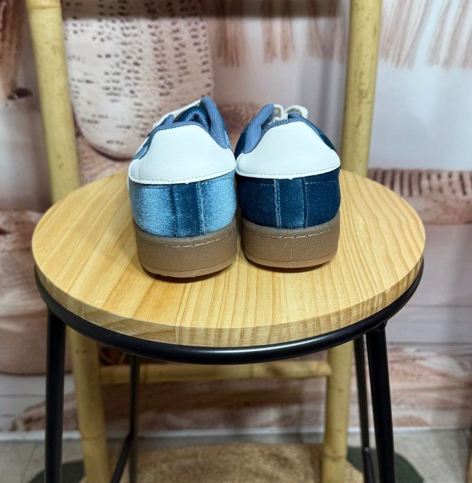 Baskets à lacets velours ras bleu inspi confort ++++ 