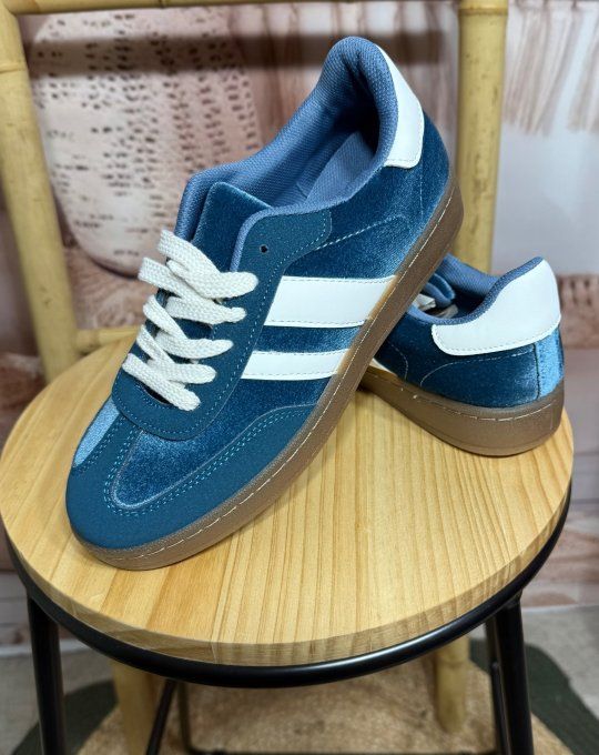 Baskets à lacets velours ras bleu inspi confort ++++ 