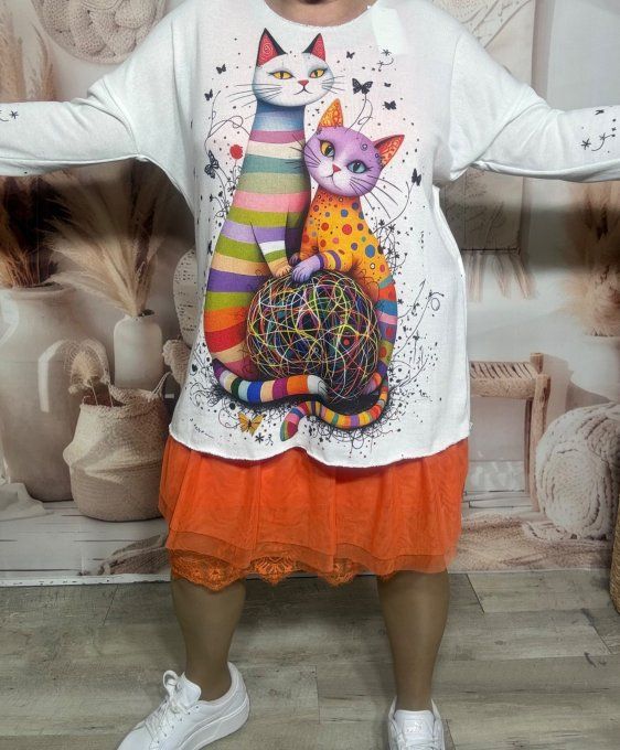 Top manches longues blanc Les chats multicolores et les papillons du 40 au 50/52