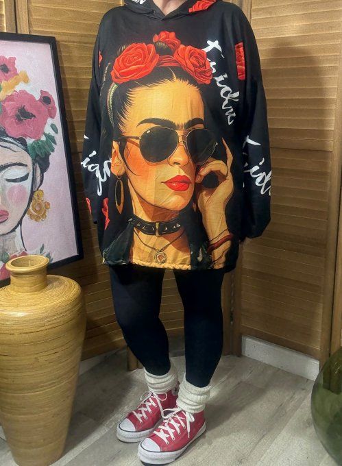 Sweat fin à capuche long noir Frida Kahlo du 40 au 52/54