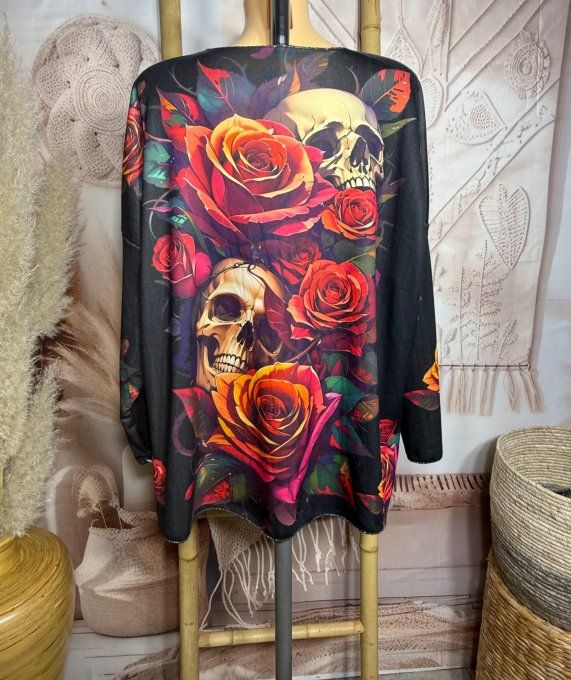 Top noir doublé fine polaire Mexican Skulls & Roses douceur +++ du 40 au 52 