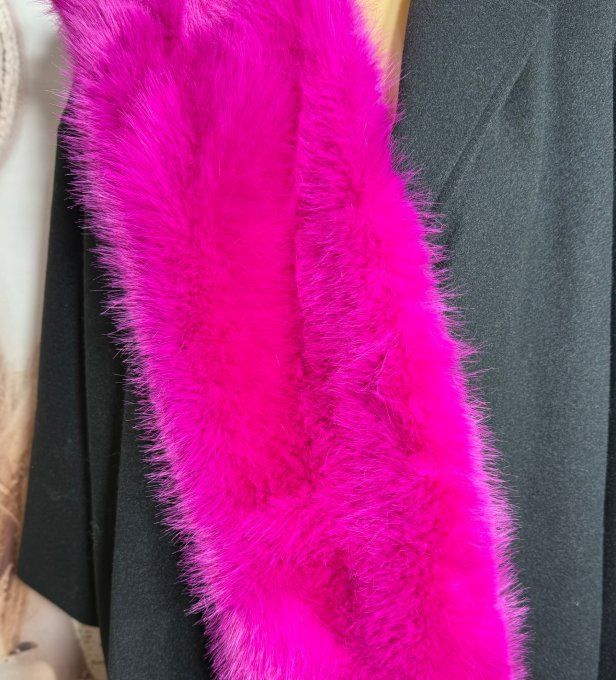 Echarpe fausse fourrure Fuschia toute doublée et ajustable douceur ++++ TOUTES TAILLES 
