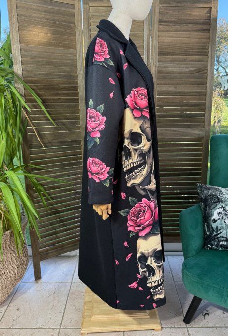 Manteau sans laine long & ample noir Trio de Skulls & Roses du 40 au 50/52 et même +