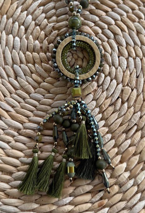 Sautoir camaïeu de verts & kaki perles verre pendentif rond qualité +++