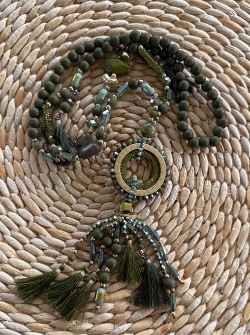 Sautoir camaïeu de verts & kaki perles verre pendentif rond qualité +++