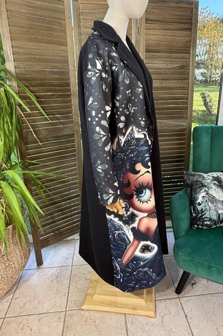 Manteau sans laine long & ample noir Glam Betty Boop du 40 au 50/52 et même +