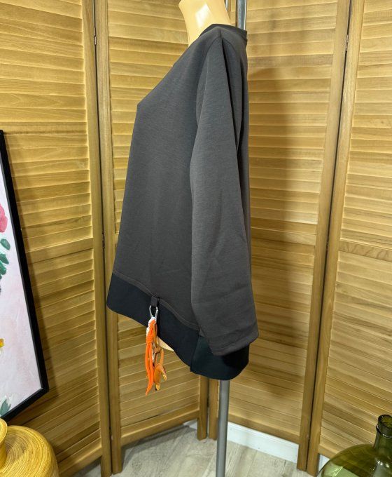 Sweat trapèze asymétrique chocolat et noir + porte-clés Grigri Teckel du 40 au 52