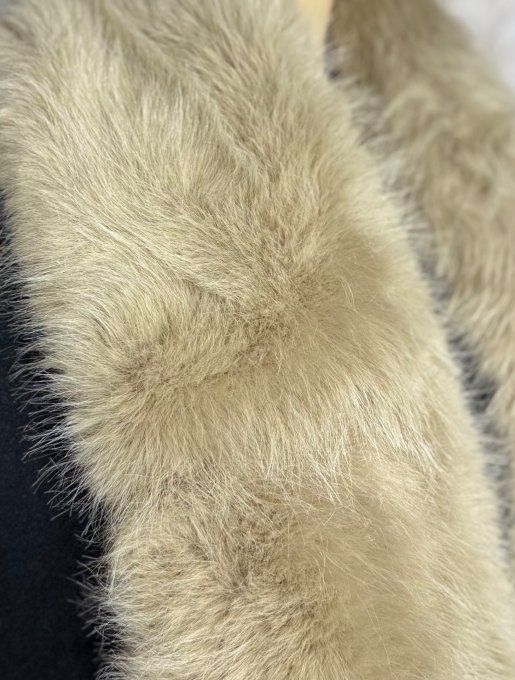 Echarpe fausse fourrure beige toute doublée et ajustable douceur ++++ TOUTES TAILLES -