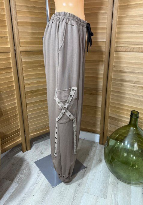 pantalon cargo ample taupe faintaisie oeillets argentés  ++++ du 42 au 52/54 