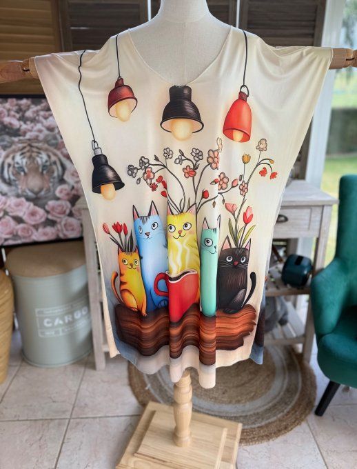 Robe courte ou tunique longue multicolore L'adorable Famille Chats du 42 au 52  