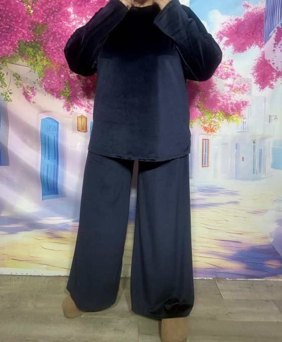 Pyjama ou ensemble "cocooning" velours ras Marine Douceur ++++ du 40 au 52