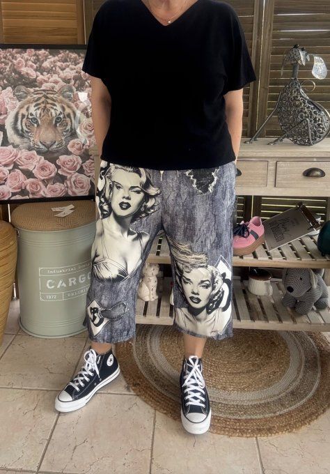 pantacourt (dit magique) effet jeans bleu grisé délavé Marylin Monroe du 40 au 50/52  