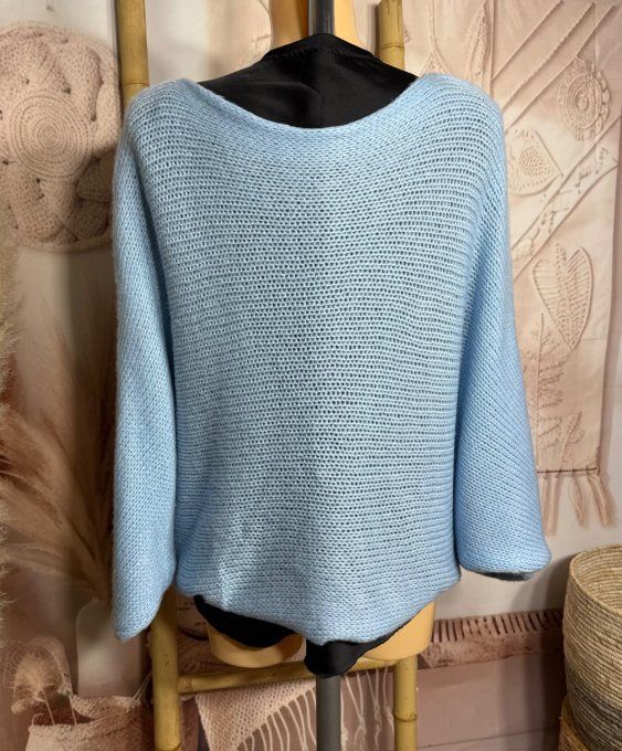 Pull court croisé bleu ciel douceur +++ (du 40 au 52) ou en version "chauffe-épaule" jusqu'au 58/60 