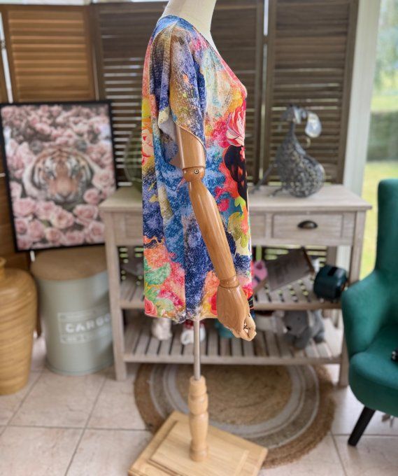Top fin ample multicolore Frida Kahlo aux Fleurs du 40 au 52
