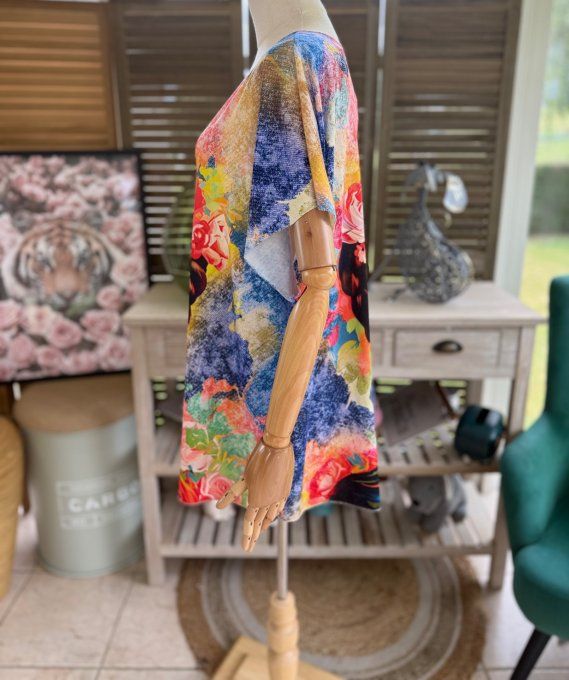 Top fin ample multicolore Frida Kahlo aux Fleurs du 40 au 52
