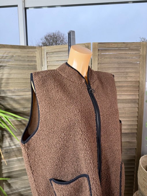 Gilet sans manches Sherpa chocolat doublé suédine du 38 au 46/48 et même +