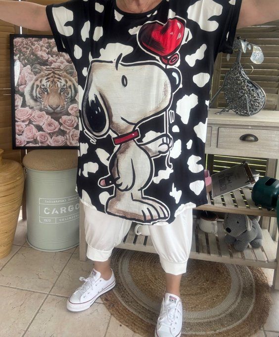 Tunique longue ou robe courte noire Snoopy au ballon coeur rouge du 40 au 50/52 